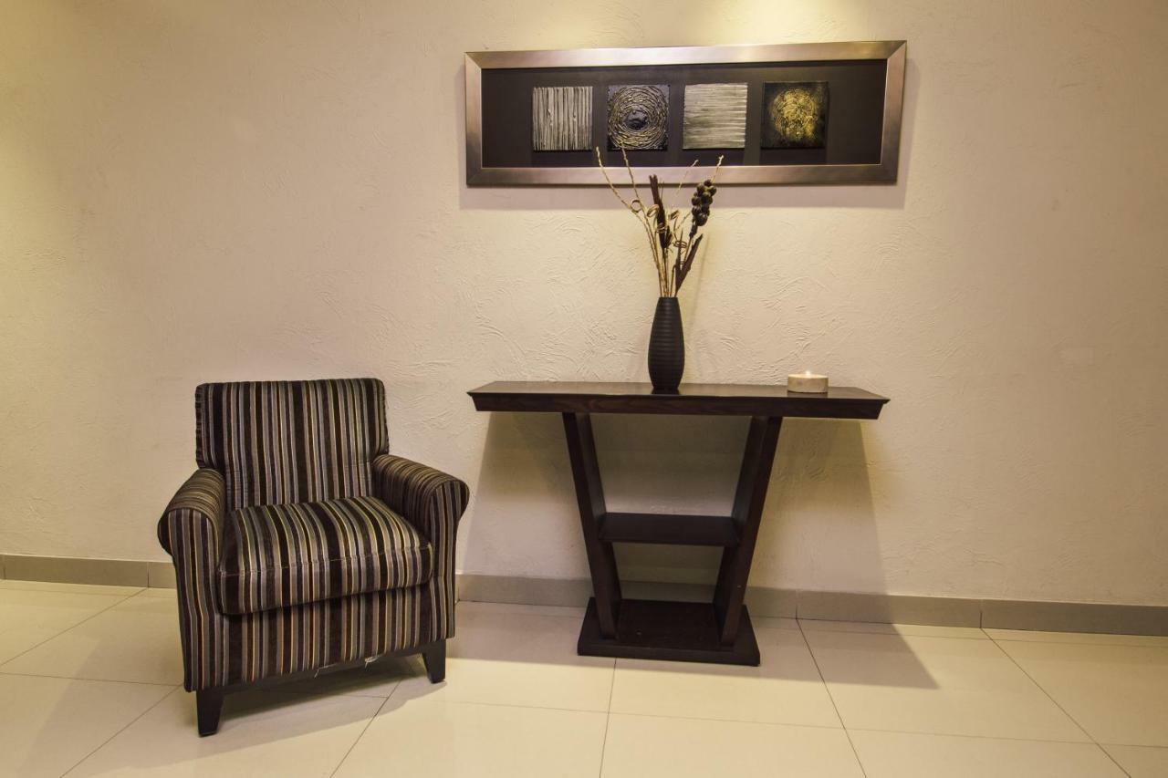 Hotel Majova Inn ハラパ エクステリア 写真